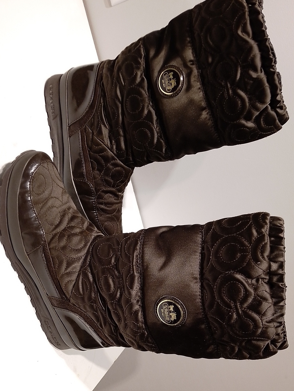 Coach Drexel brown quilted snow boots
